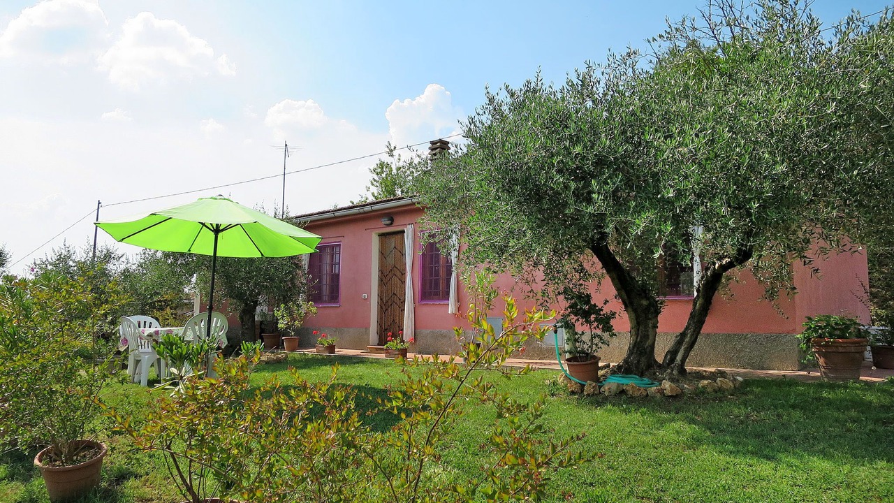 Photo of Others in Certaldo