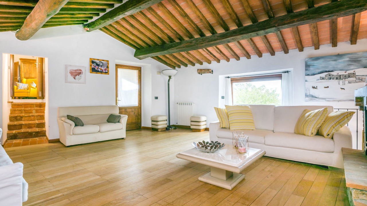 Photo of Livingroom in Montieri