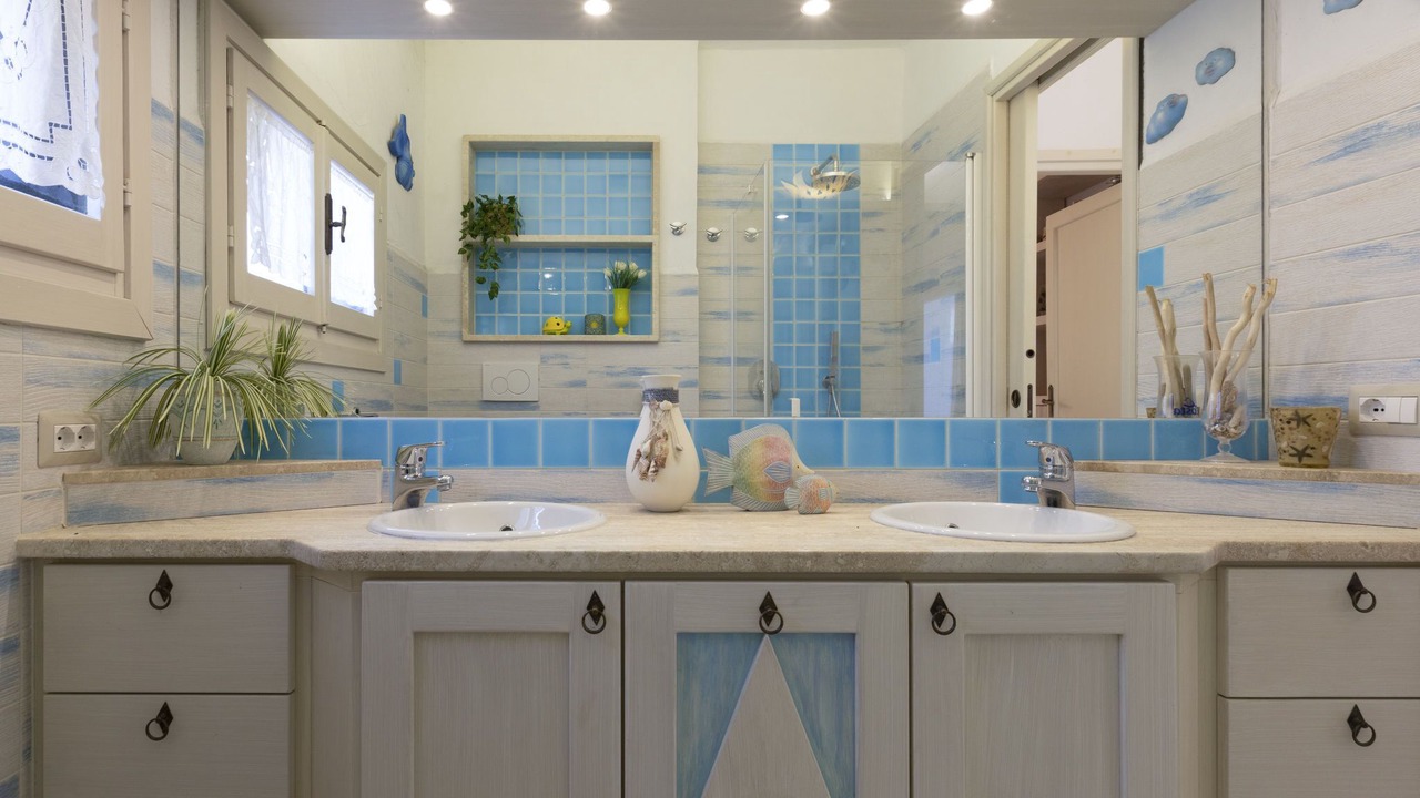 Photo of Bathroom in Punta Sardegna