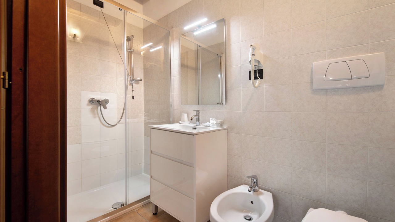 Photo of Bathroom in Cavaion Veronese