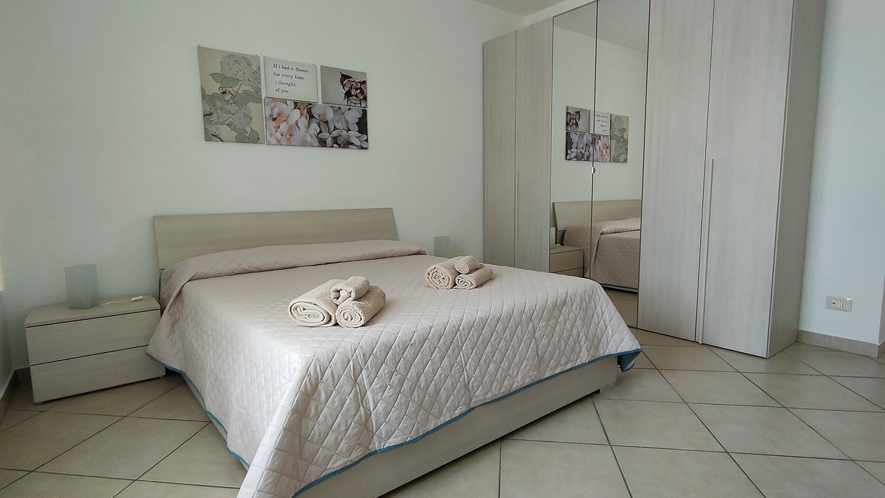 Photo of Bedroom in Mondragone