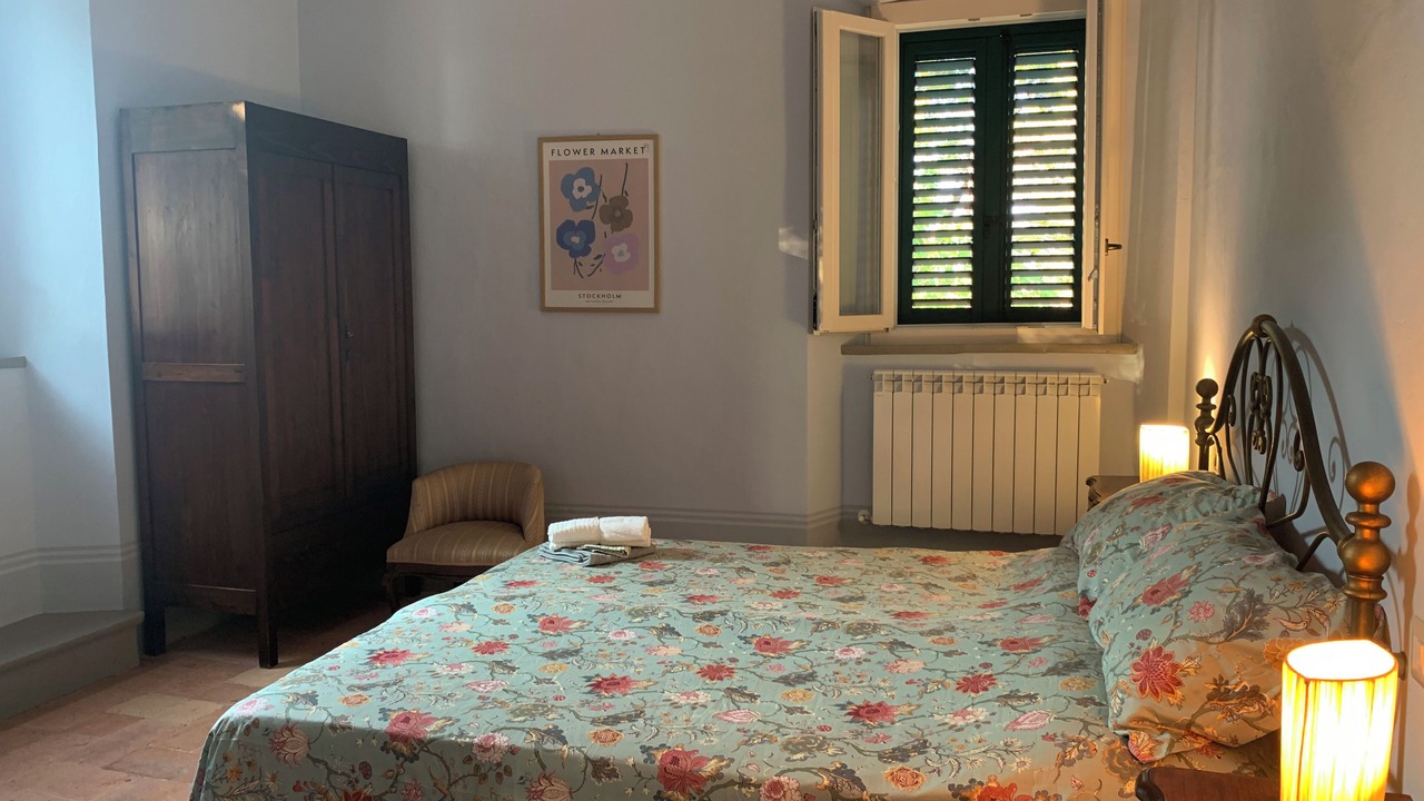 Photo of Bedroom in Todi