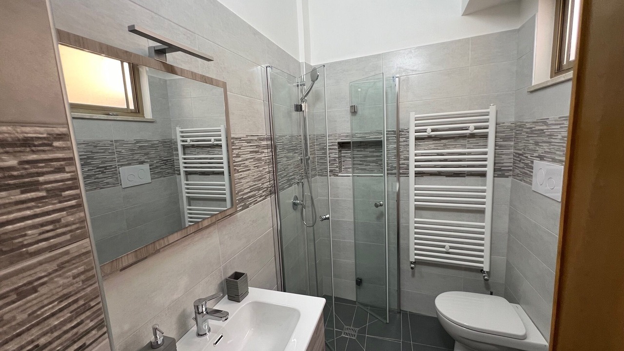 Photo of Bathroom in Catona