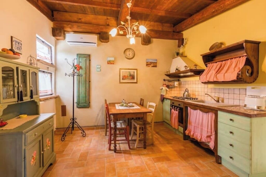 Photo of Kitchen in Mondavio