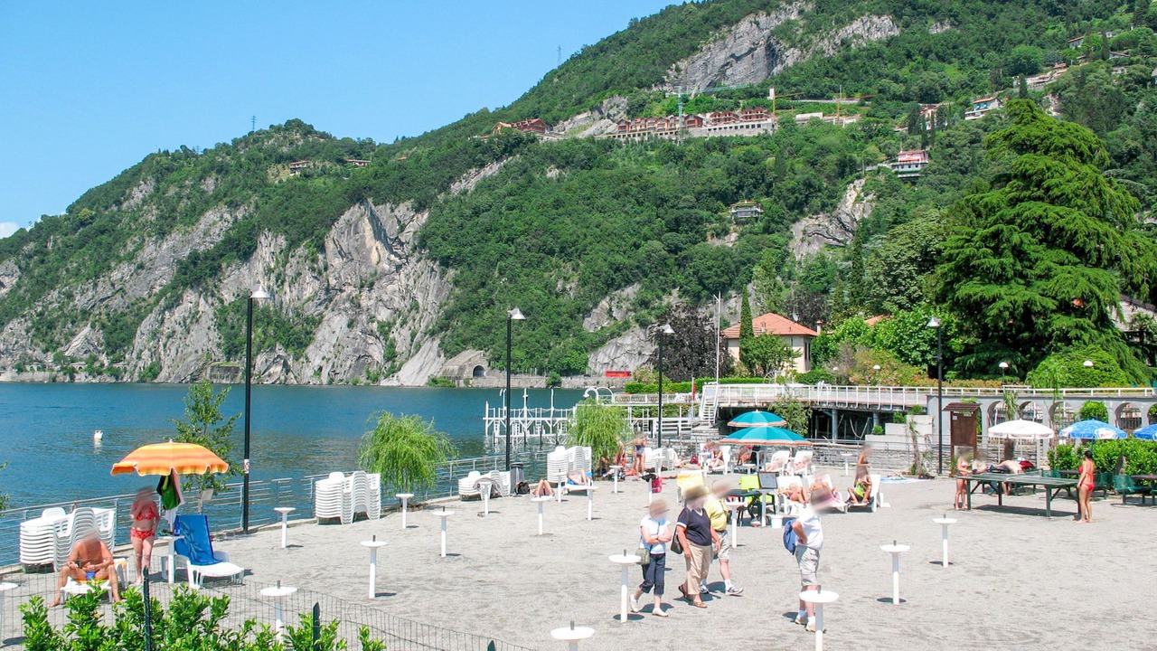 Photo of Others in Fiumelatte