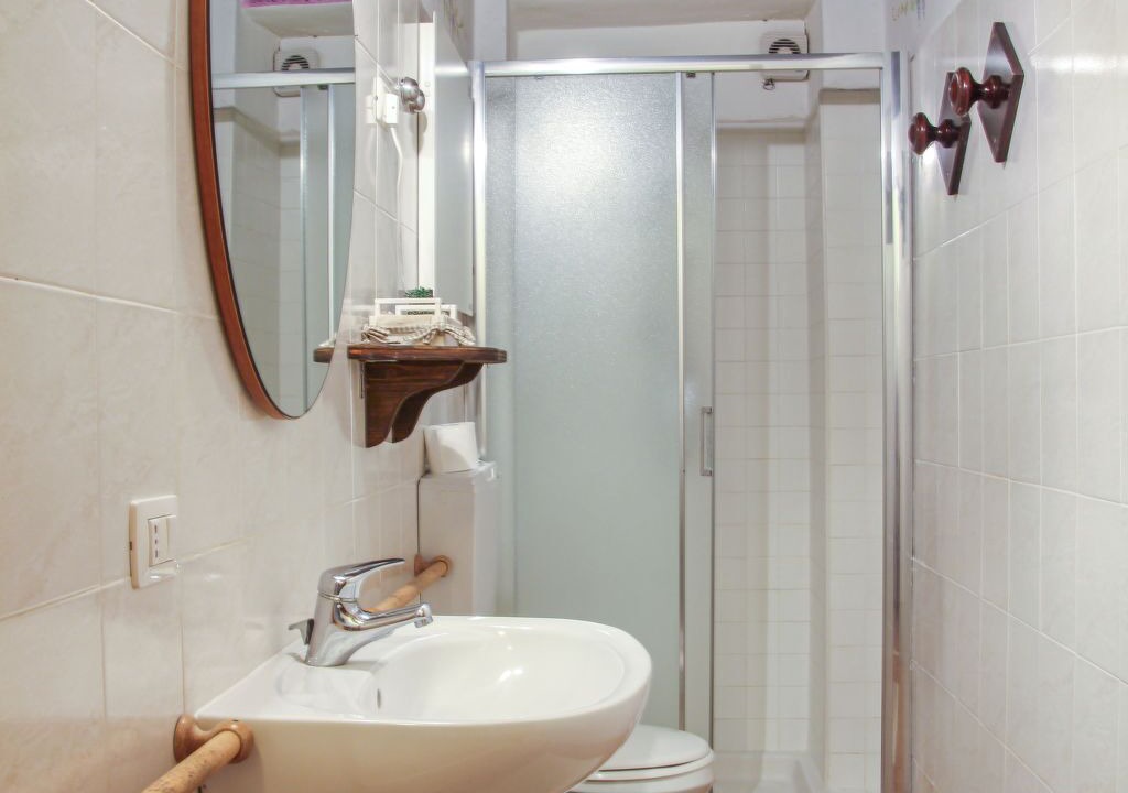 Photo of Bathroom in Granarola