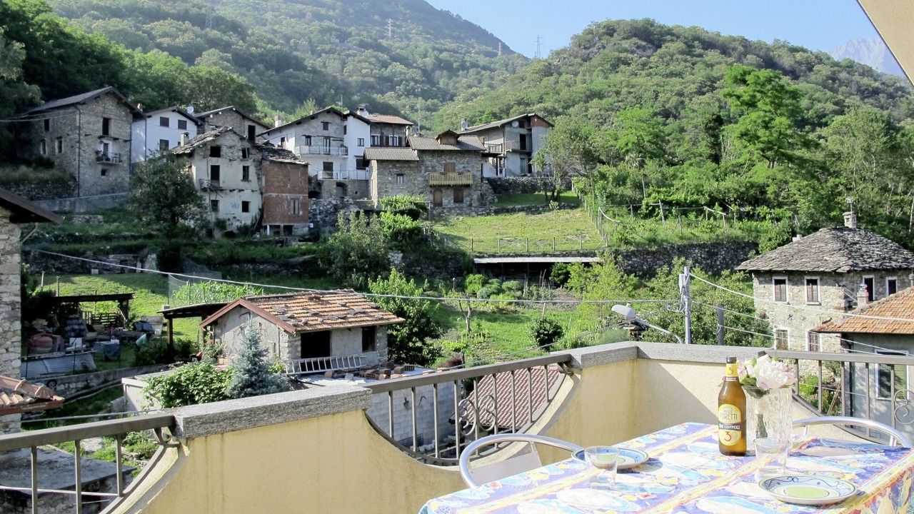 Photo of Others in Albonico