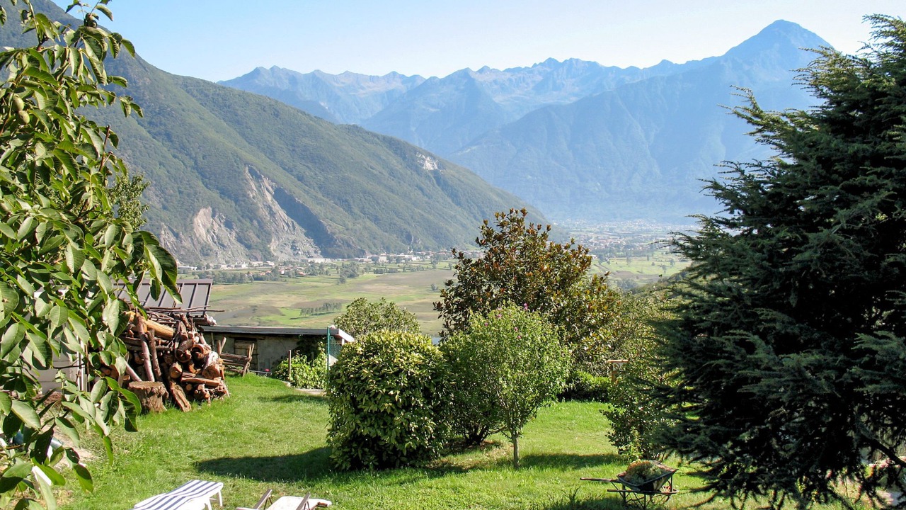 Photo of Others in Albonico