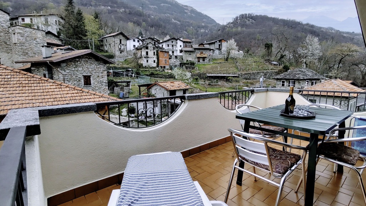 Photo of Others in Albonico