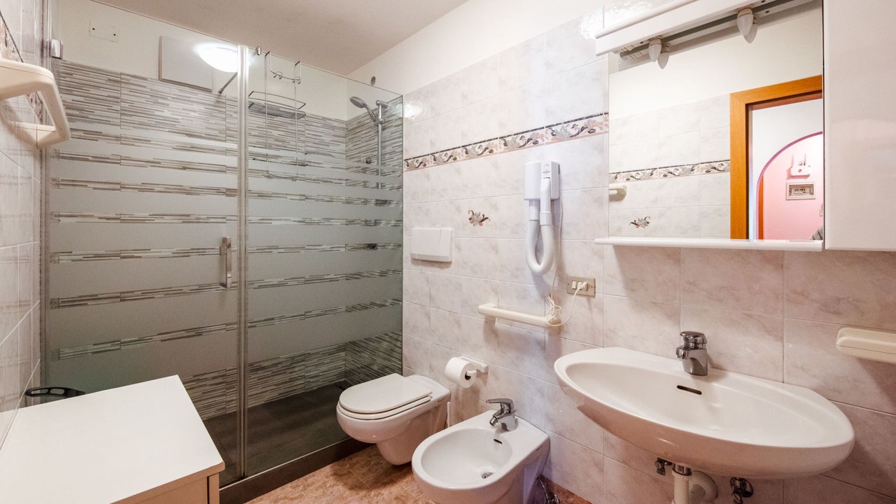 Photo of Bathroom in San Giovanni di Fassa