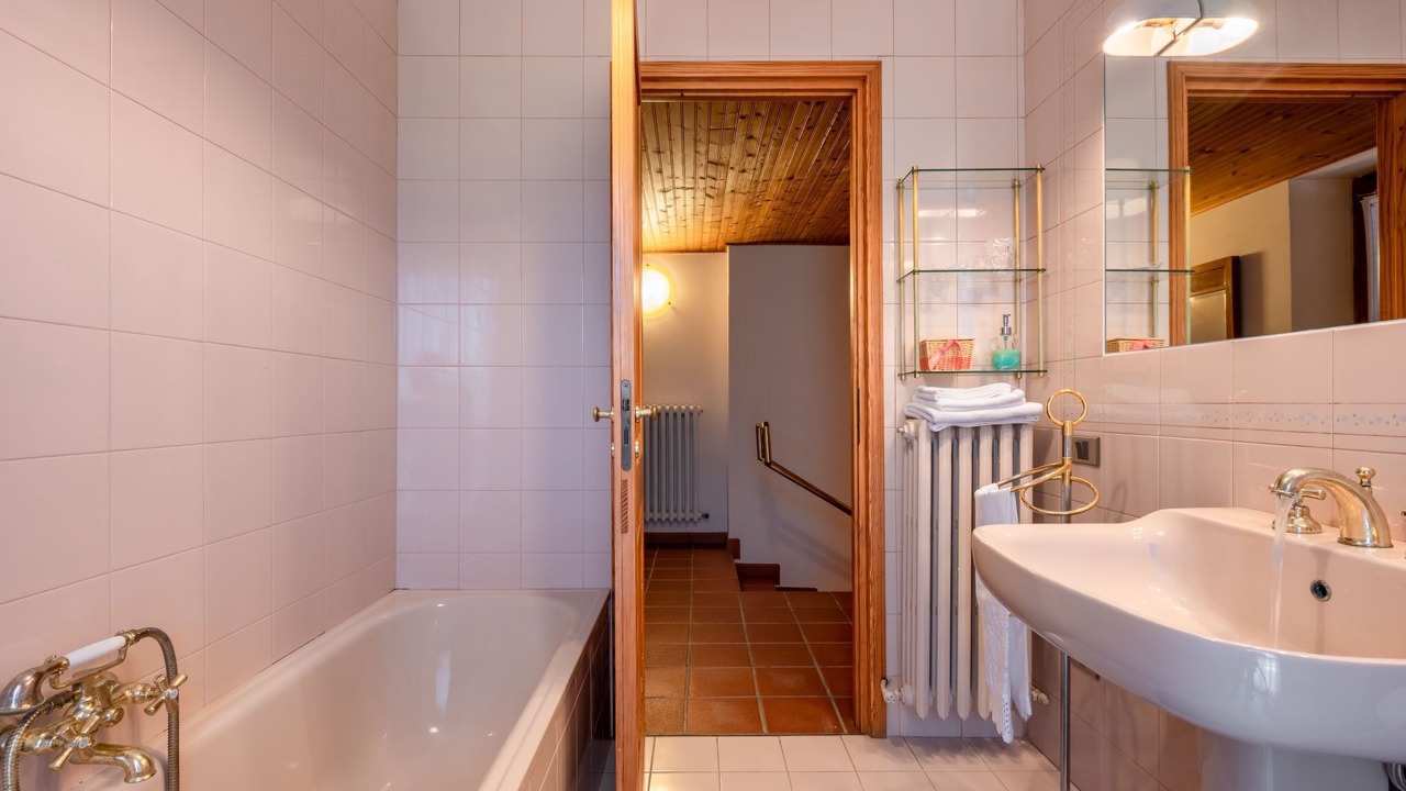 Photo of Bathroom in Cortiglione