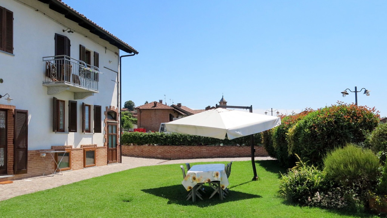 Photo of Others in Cossombrato