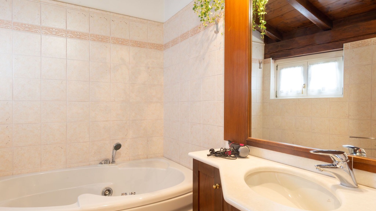 Photo of Bathroom in Domaso