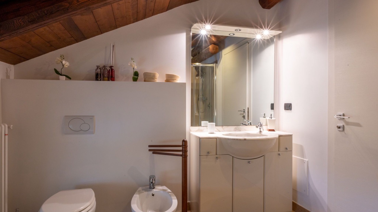 Photo of Bathroom in Alliere