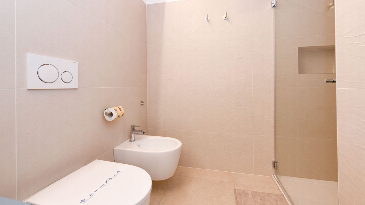 Photo of Bathroom in Assenza
