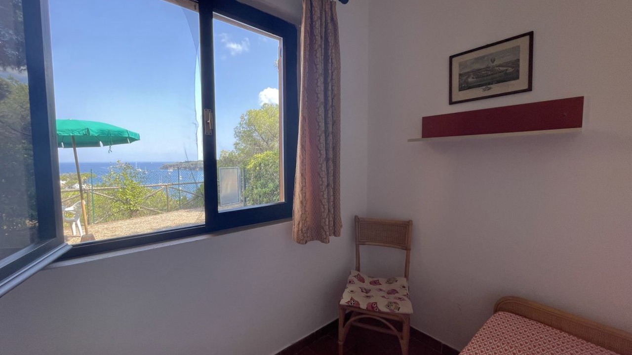 Photo of Bedroom in Mola
