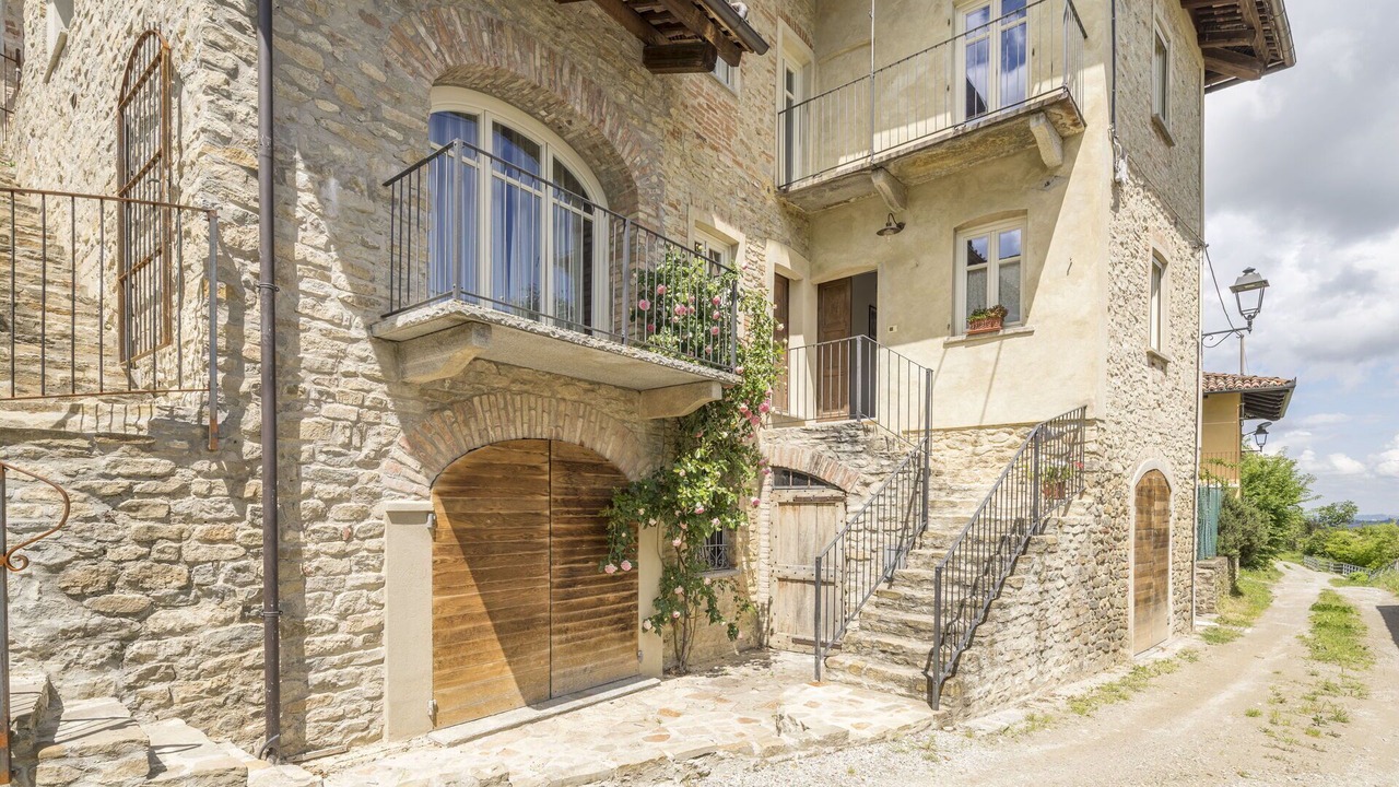 Photo of Patio Balcony in Monforte d'Alba