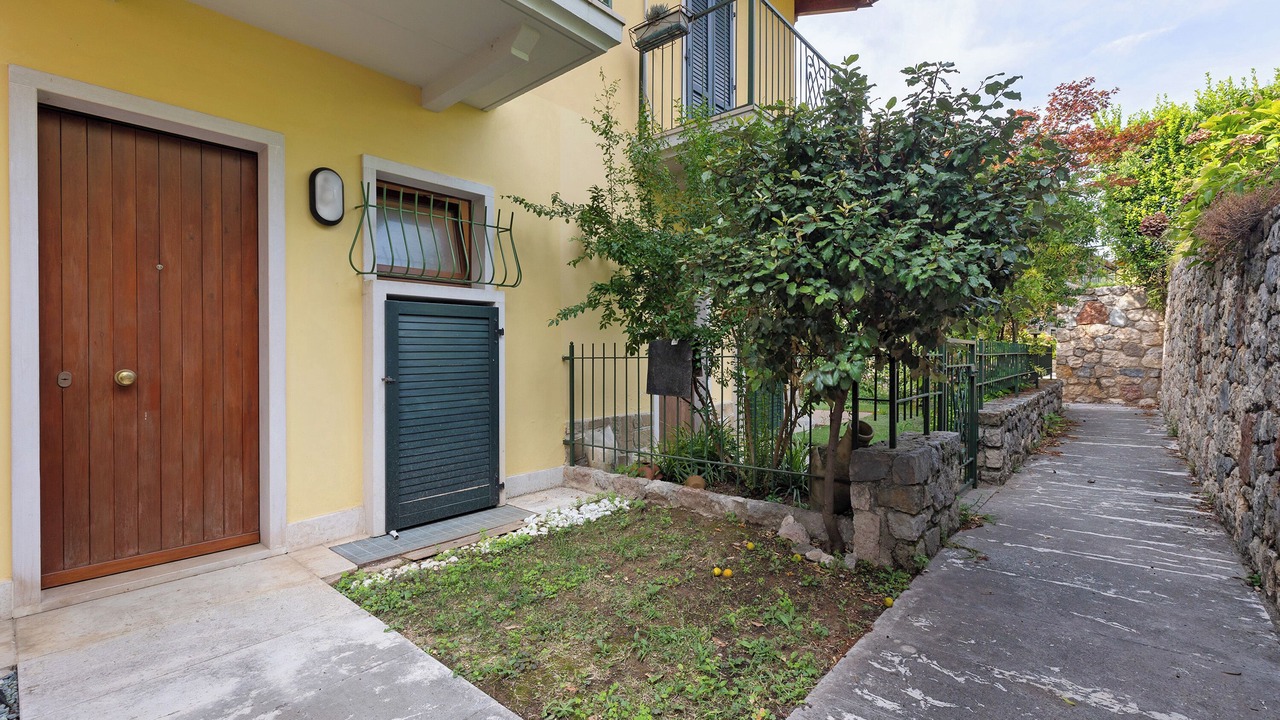 Photo of Outdoor in Assenza