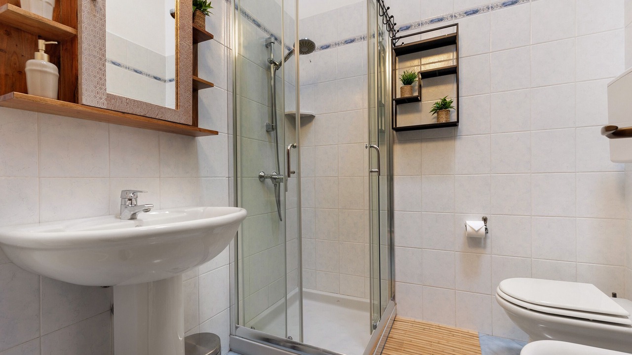 Photo of Bathroom in Assenza