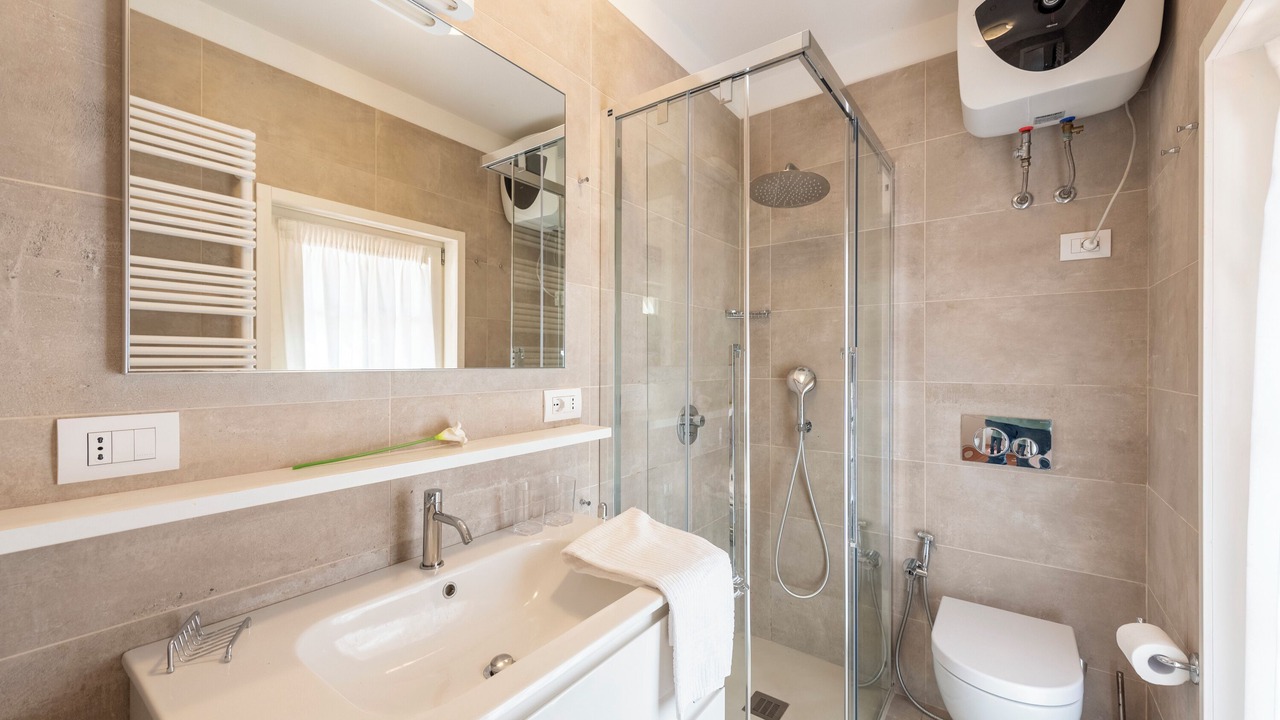 Photo of Bathroom in Recco
