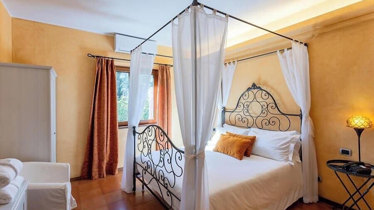 Photo of Bedroom in Lesa