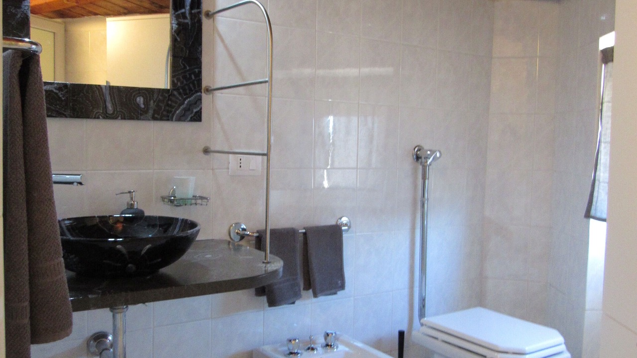 Photo of Bathroom in Caltagirone