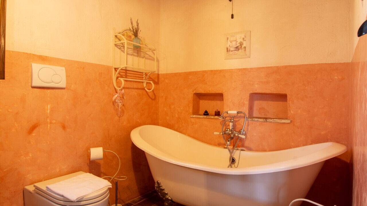 Photo of Bathroom in Farnetta