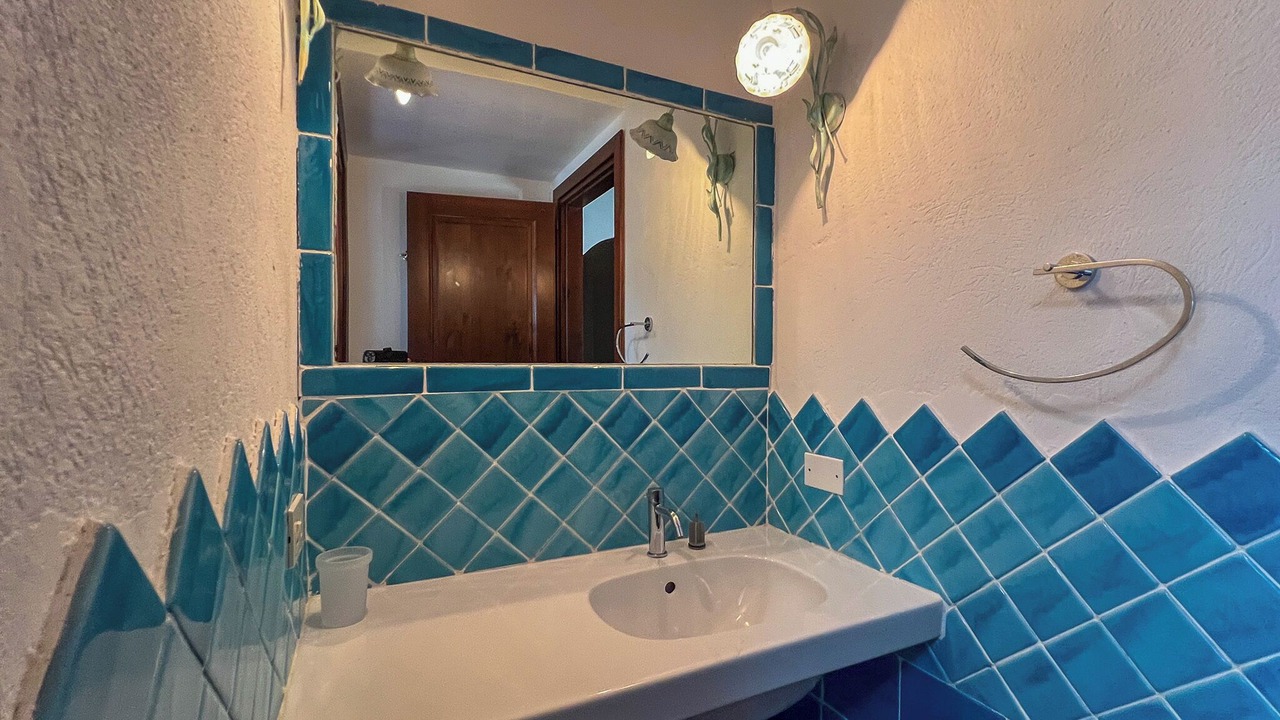 Photo of Bathroom in Eden Rock
