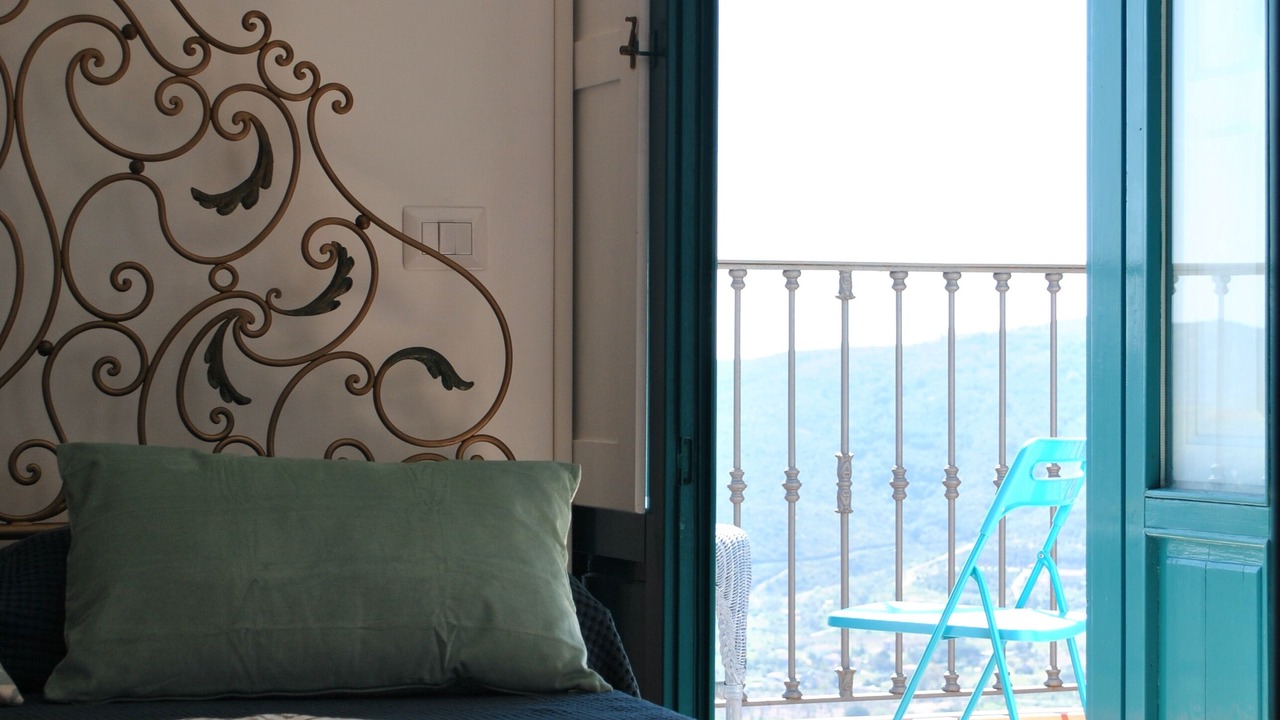 Photo of Bedroom in Castellabate Historic Centre