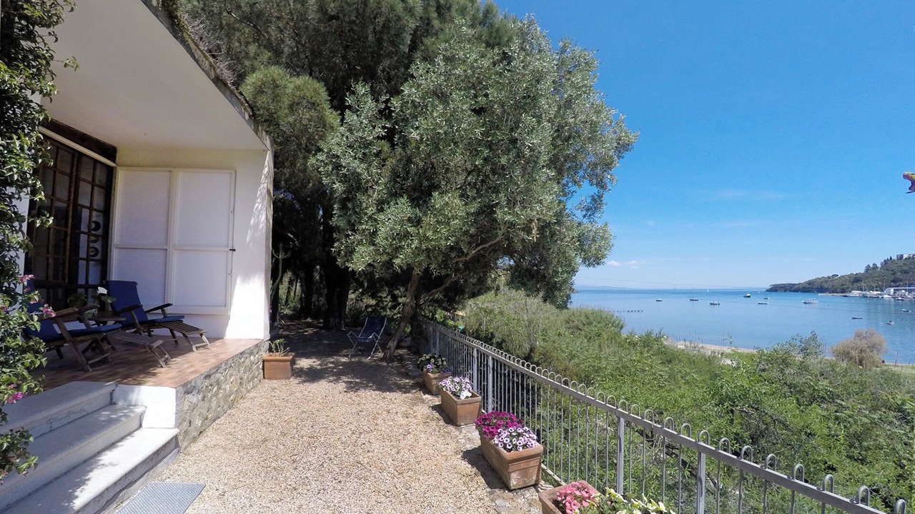 Photo of Patio Balcony in Mola