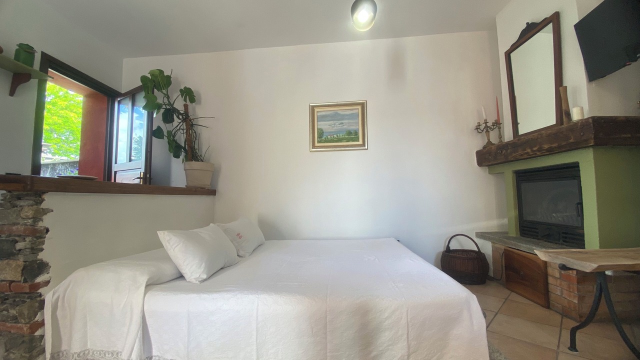 Photo of Bedroom in Orta San Giulio