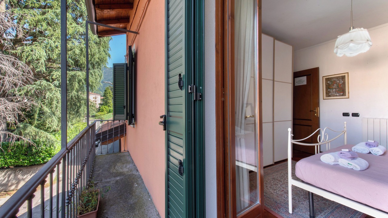 Photo of Bedroom in Lecco