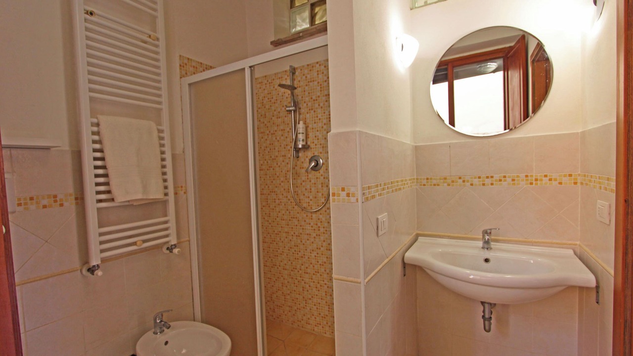 Photo of Bathroom in Mologno