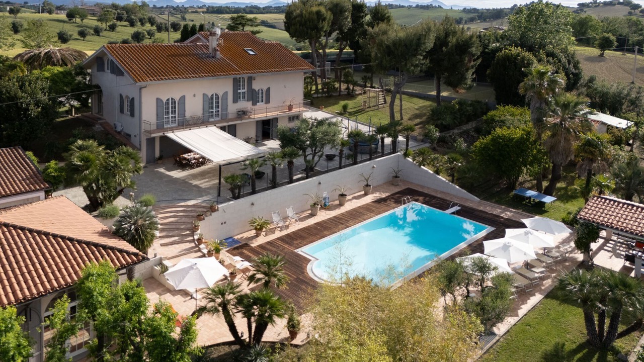 Photo of Outdoor in Ostra