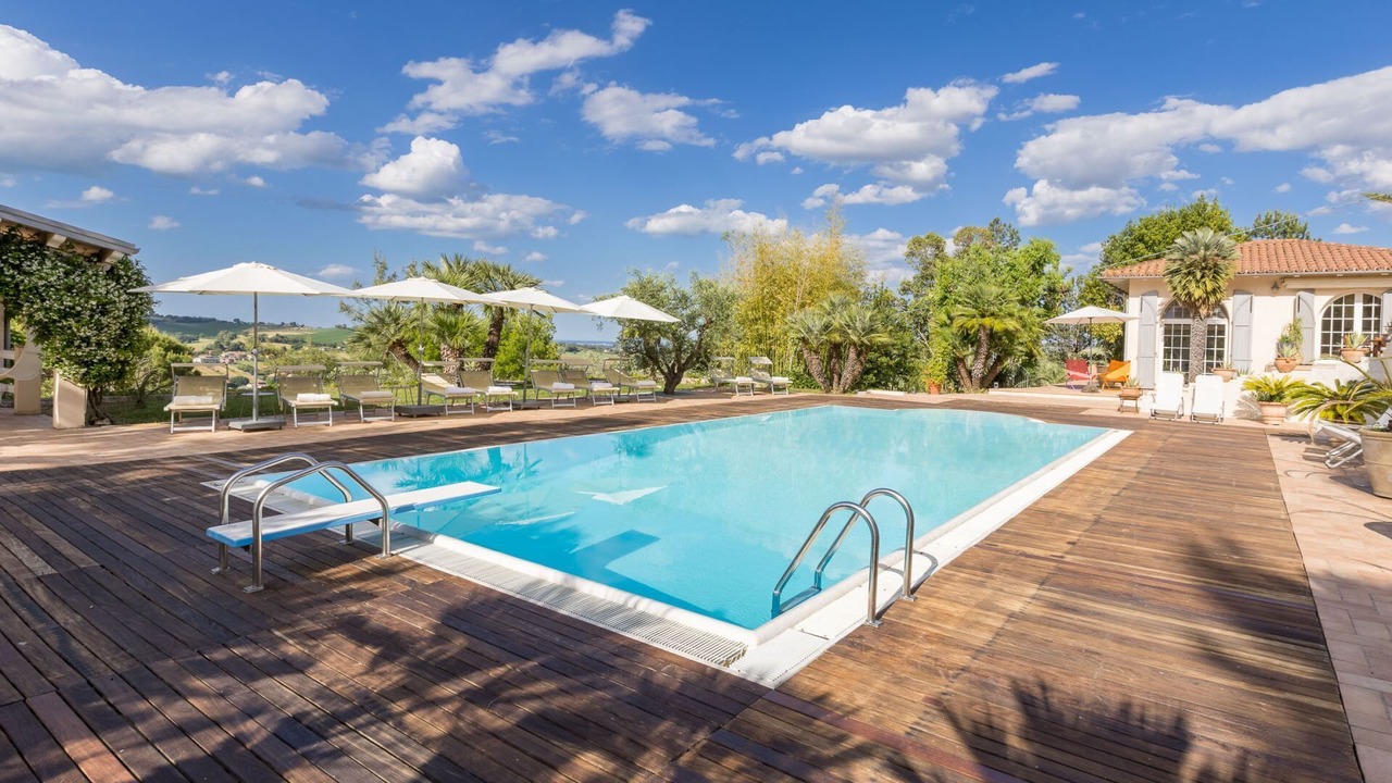 Photo of Outdoor in Ostra