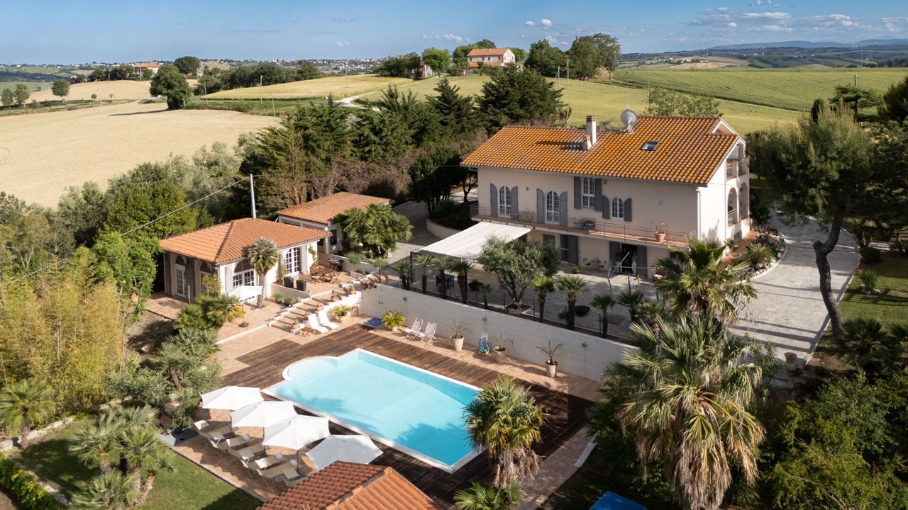 Photo of Outdoor in Ostra