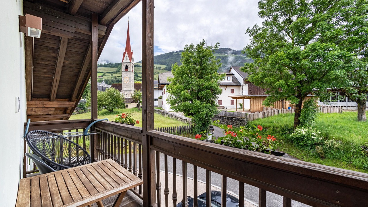 Photo of Patio Balcony in Issengo