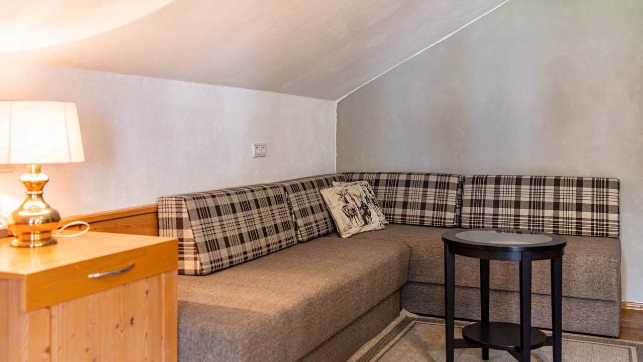 Photo of Livingroom in Issengo