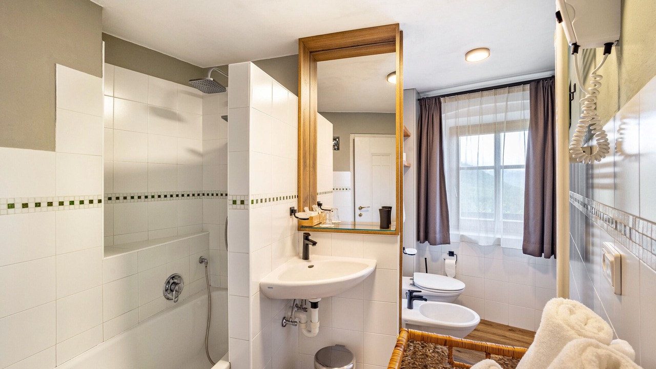Photo of Bathroom in Issengo