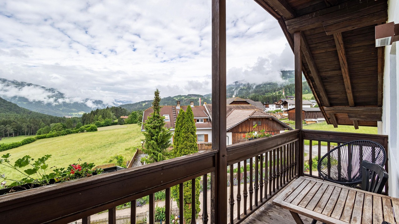 Photo of Patio Balcony in Issengo
