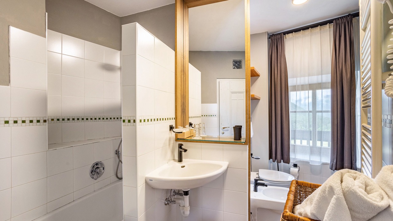 Photo of Bathroom in Issengo