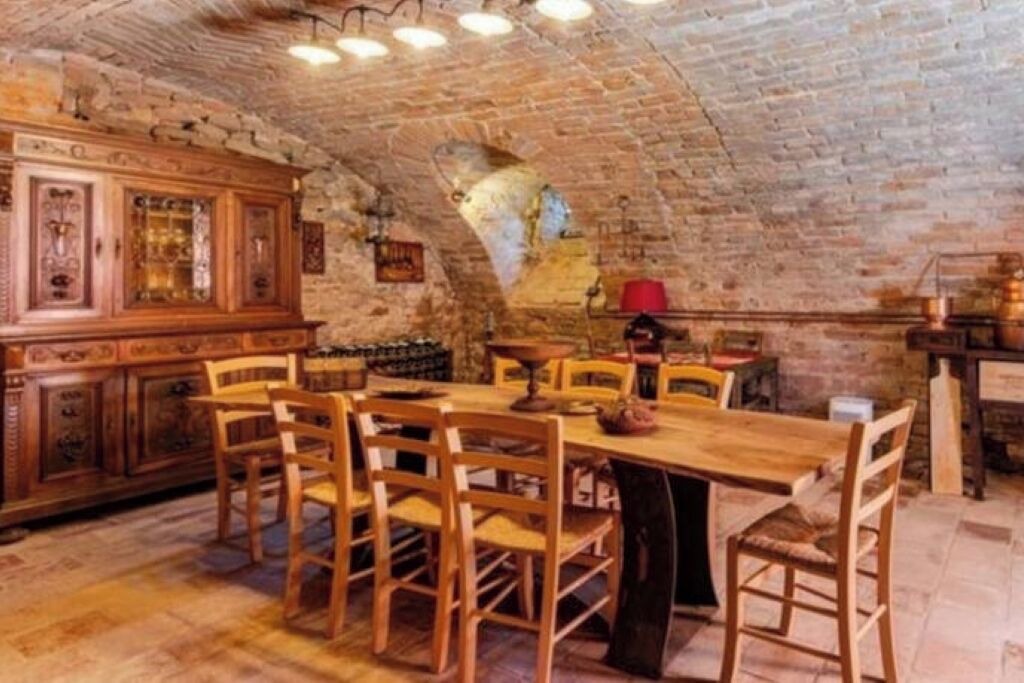 Photo of Others in Barbaresco