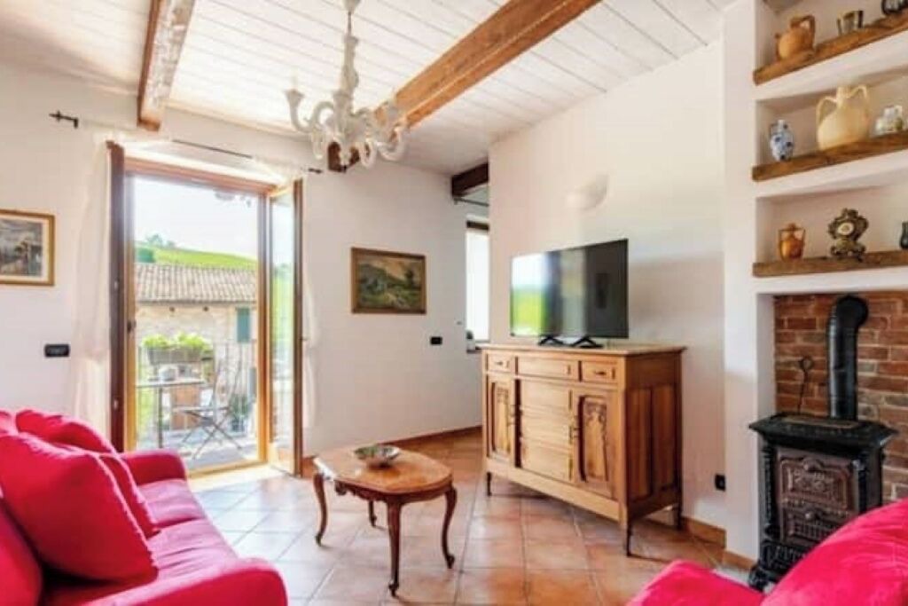 Photo of Livingroom in Barbaresco