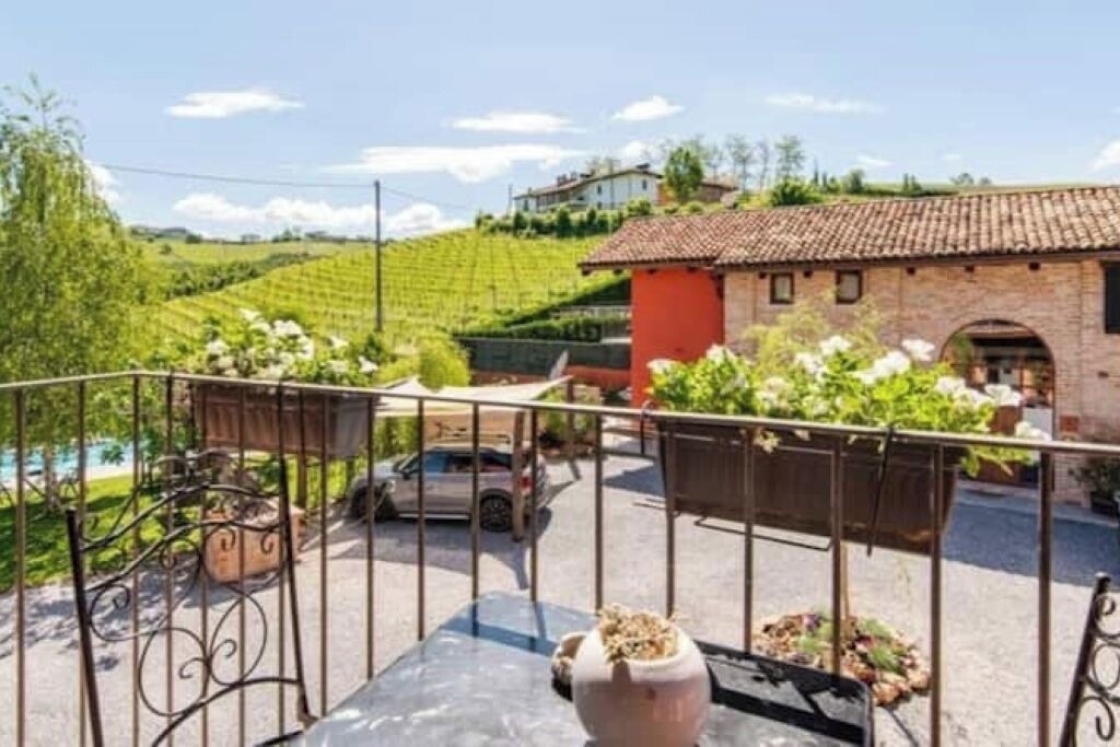 Photo of Outdoor in Barbaresco