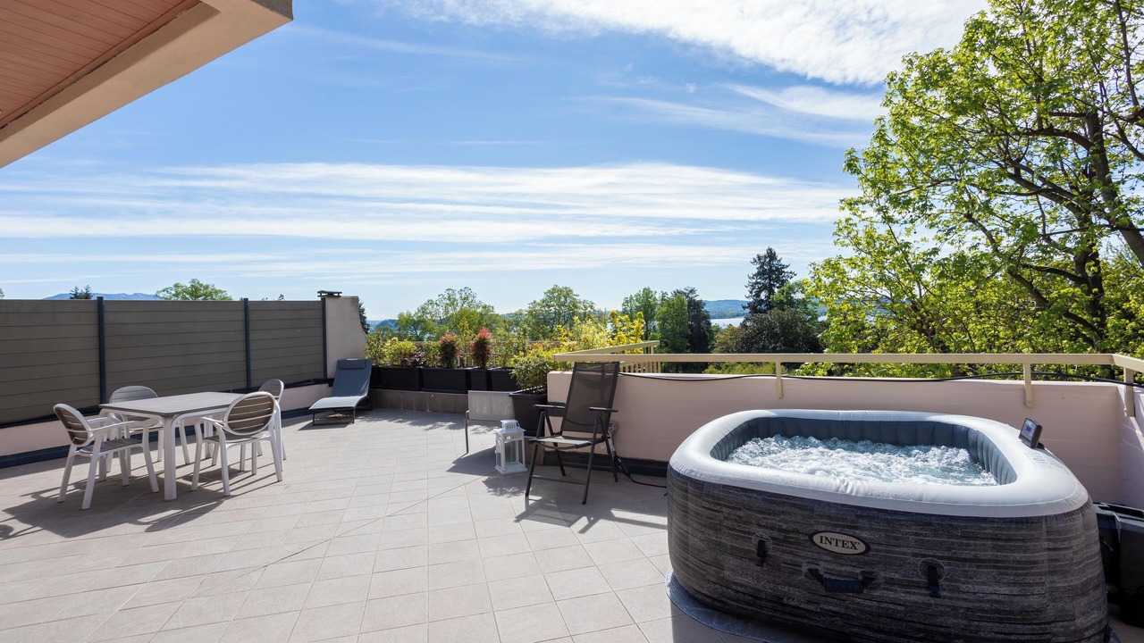 Photo of Outdoor in Lesa