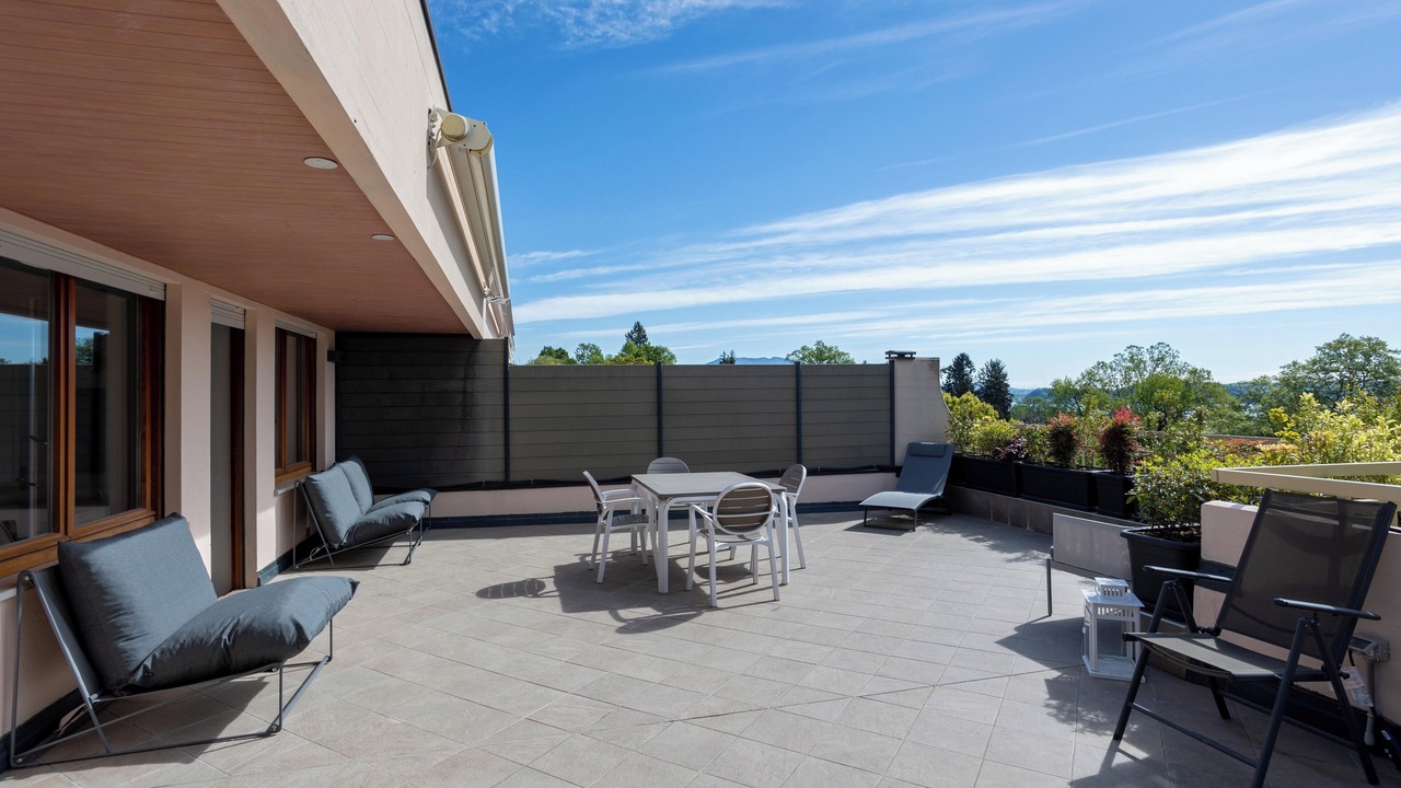 Photo of Outdoor in Lesa