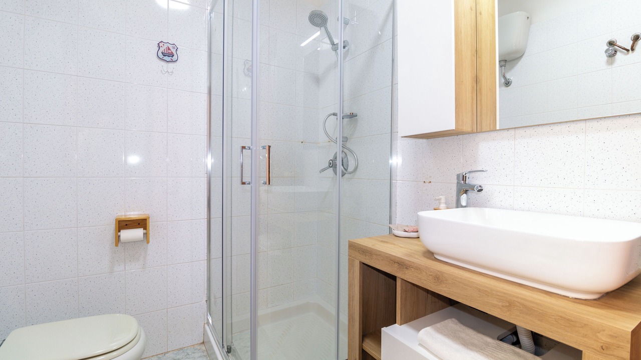 Photo of Bathroom in Funtana Meiga
