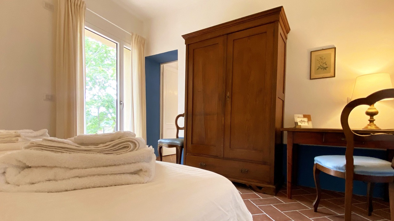 Photo of Bedroom in Lari
