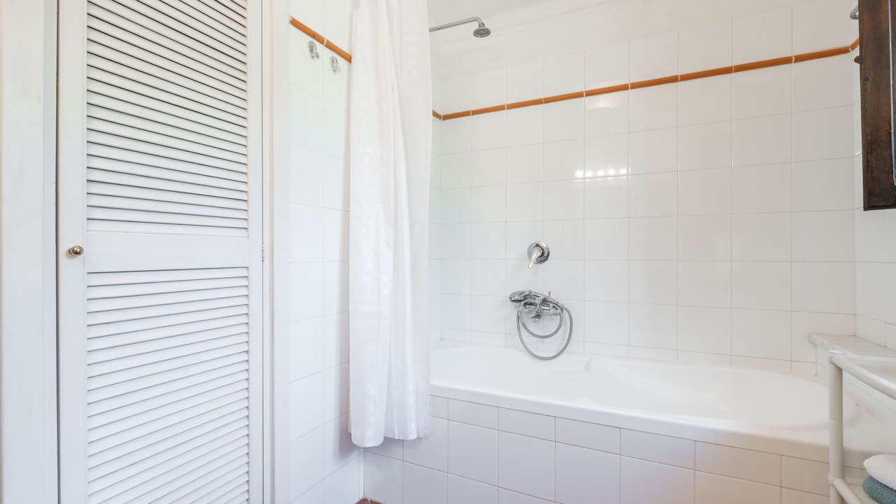 Photo of Bathroom in Nora
