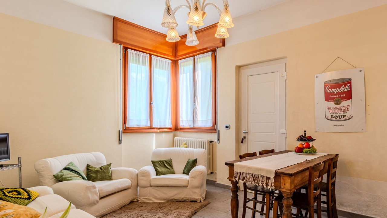 Photo of Livingroom in Colico Piano